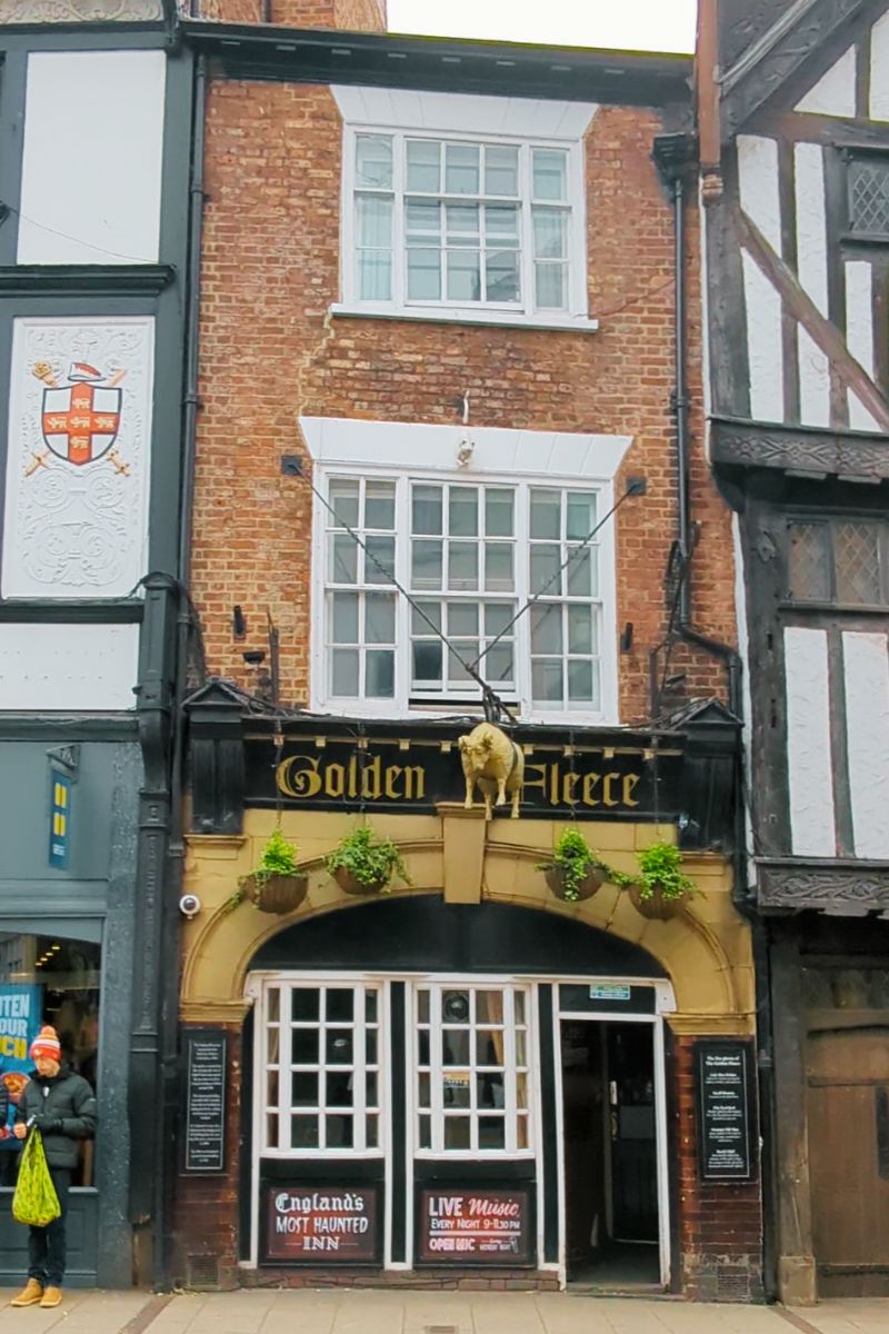 Golden Fleece in York