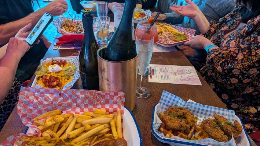 review of the Bottomless Brunch at the Silver Spur York