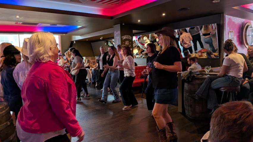 Bottomless Brunch at the Silver Spur York Review