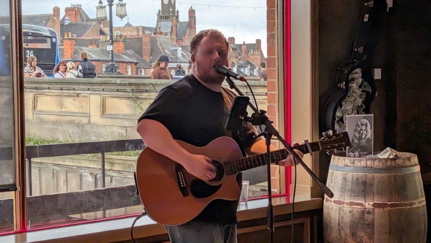 Bottomless Brunch at the Silver Spur York Review